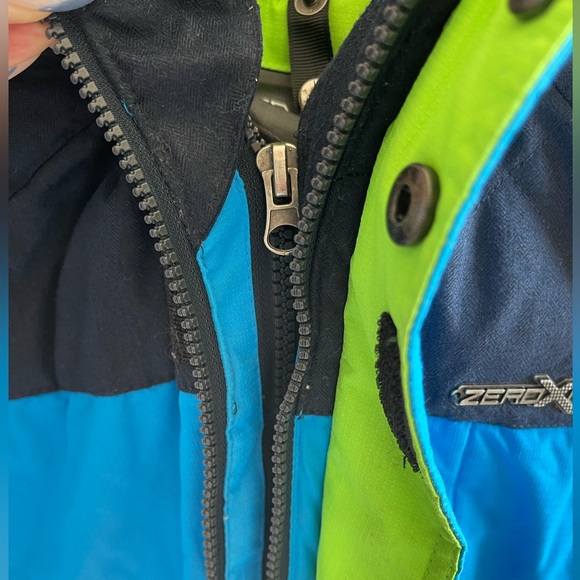 Zeroxposur boys winter coat in size Small (4) - Picture 4 of 8
